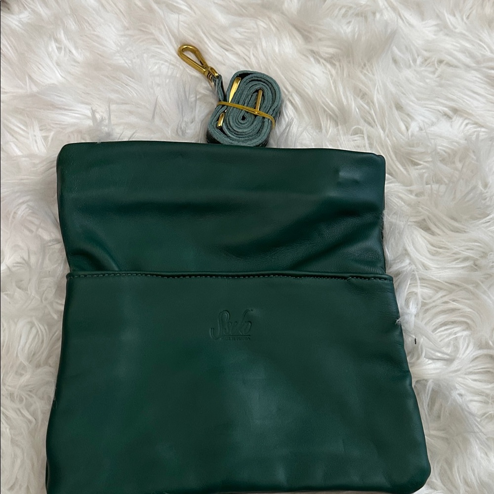 Sseeko Emerald Leather Design NWOT